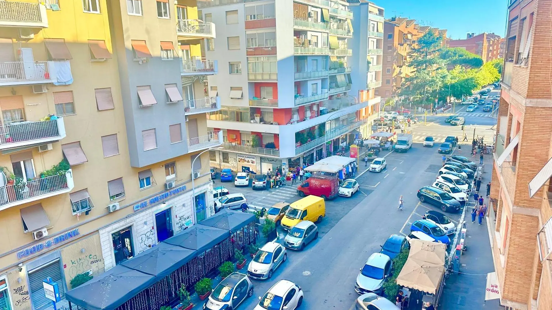 Apartment Houses Of Rome